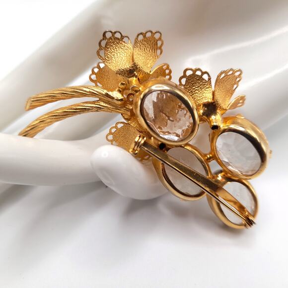 Vintage Gold Plated Floral Brooch, Large Clear Rhinestones, 2 3/4", 1960s - Picture 3 of 9
